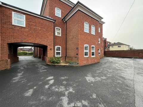 View Full Details for Fairfield mansions, Alphington Road