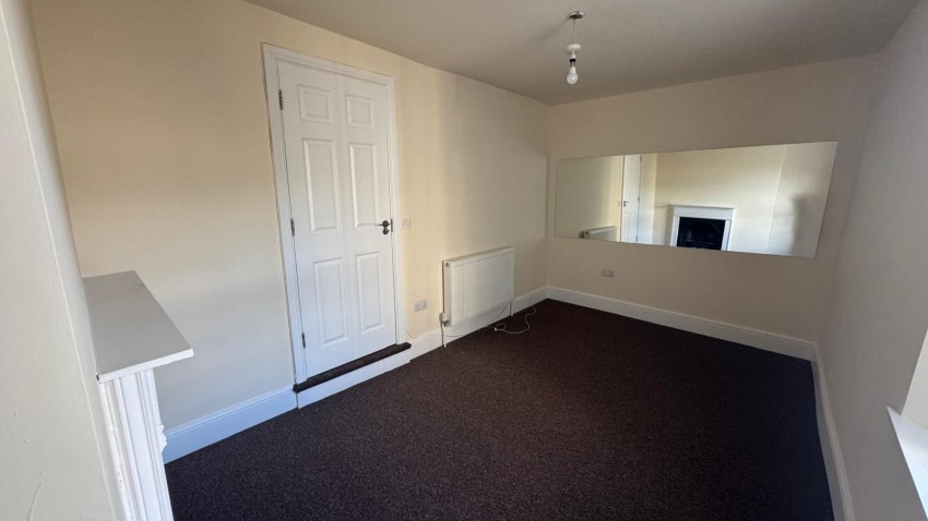 Images for 4 bedroom flat to let