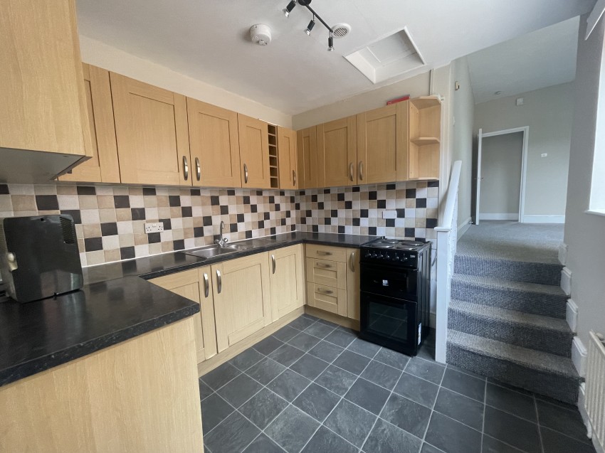 Images for Flat 2, 19 Raleigh Road