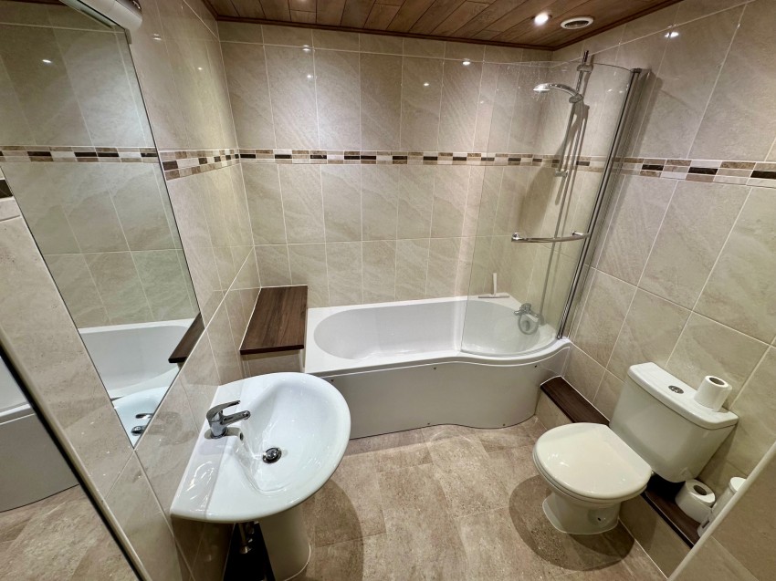 Images for William Court