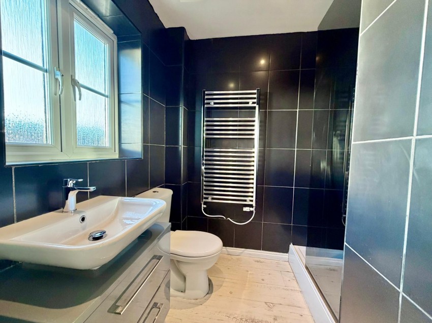 Images for Resolution Road, Exeter