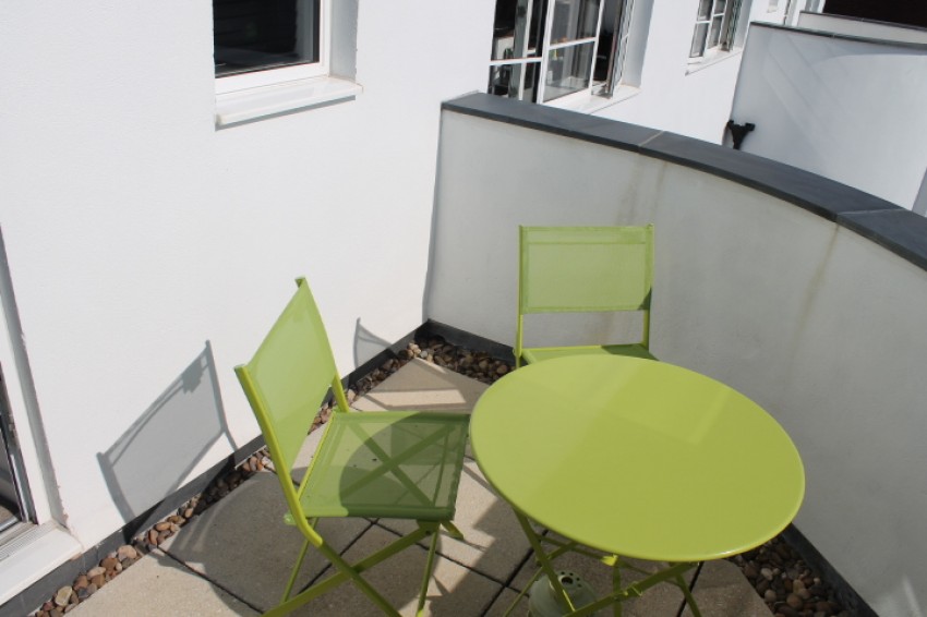 Images for one bedroom flat to let