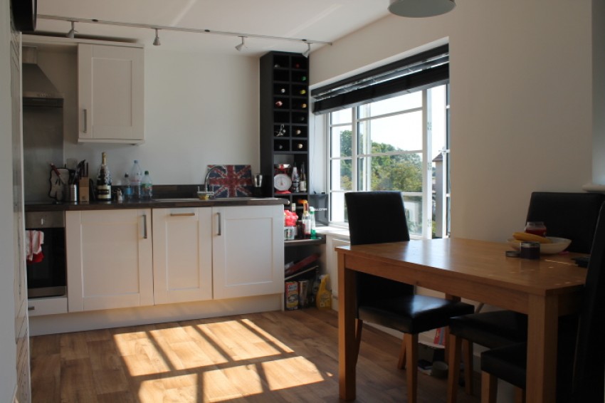 Images for one bedroom flat to let