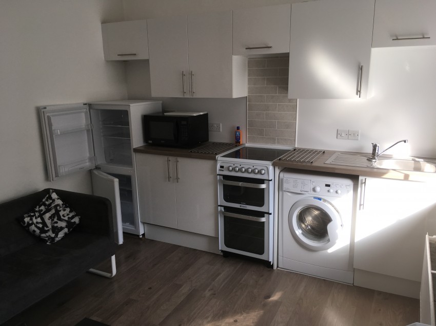 Images for Hulls House, Falmouth