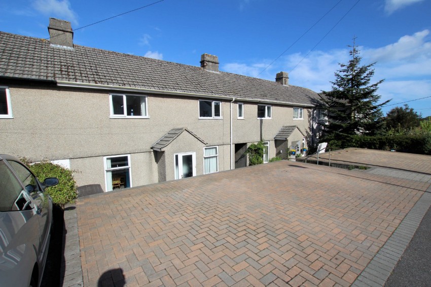 Images for 10 Trekeen, Penryn