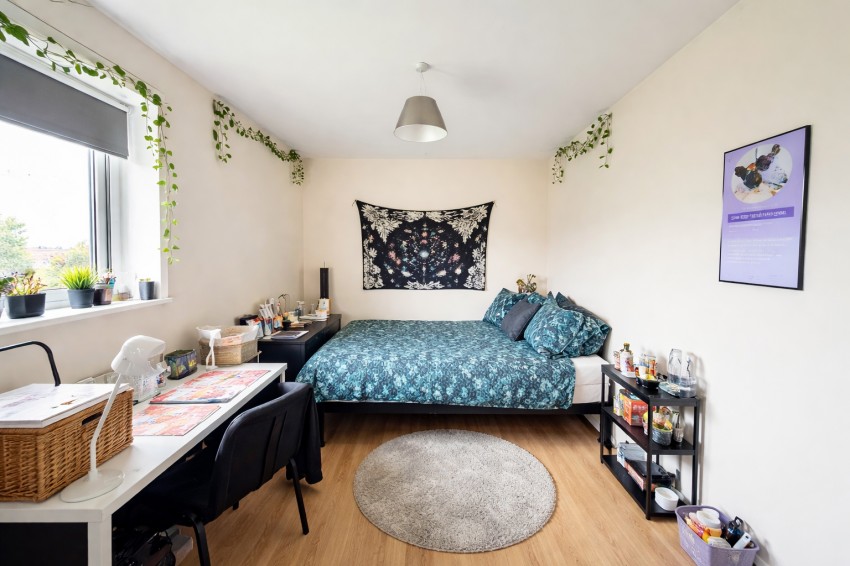 Images for 8 Trekeen Road, Penryn