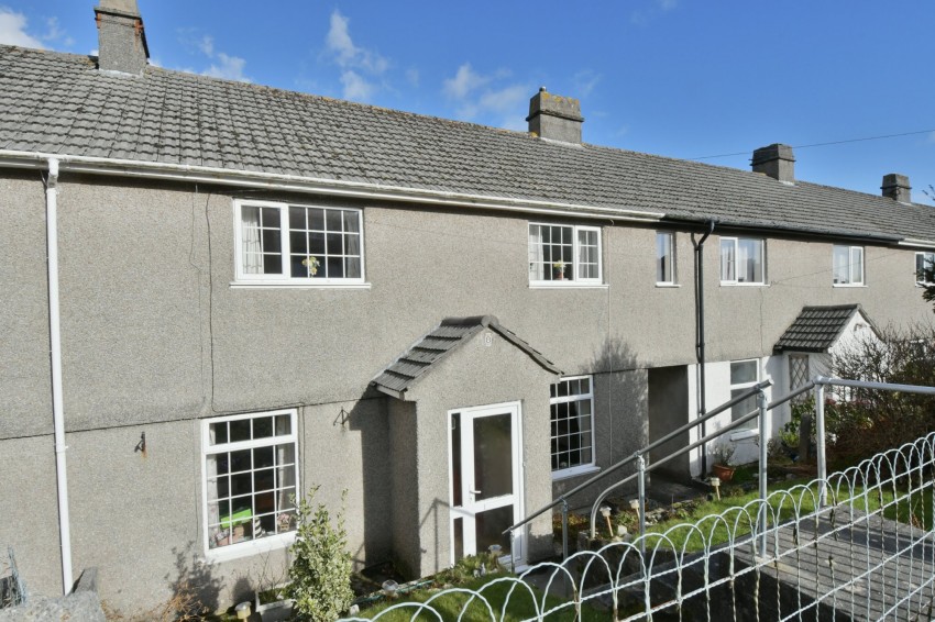 Images for 8 Trekeen Road, Penryn