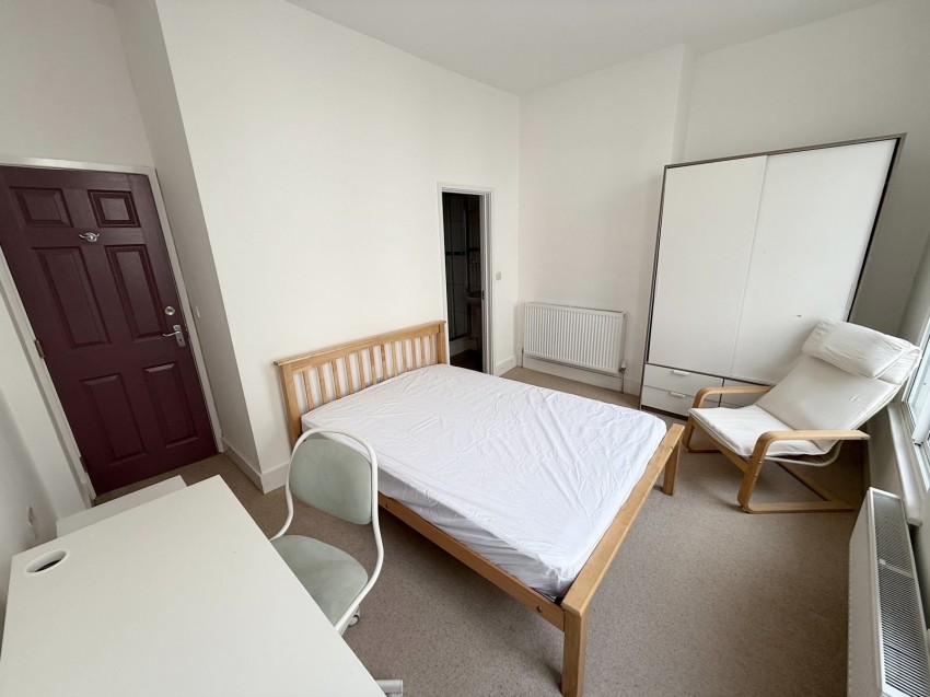 Images for 44a Church Street