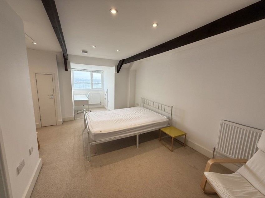 Images for 44a Church Street