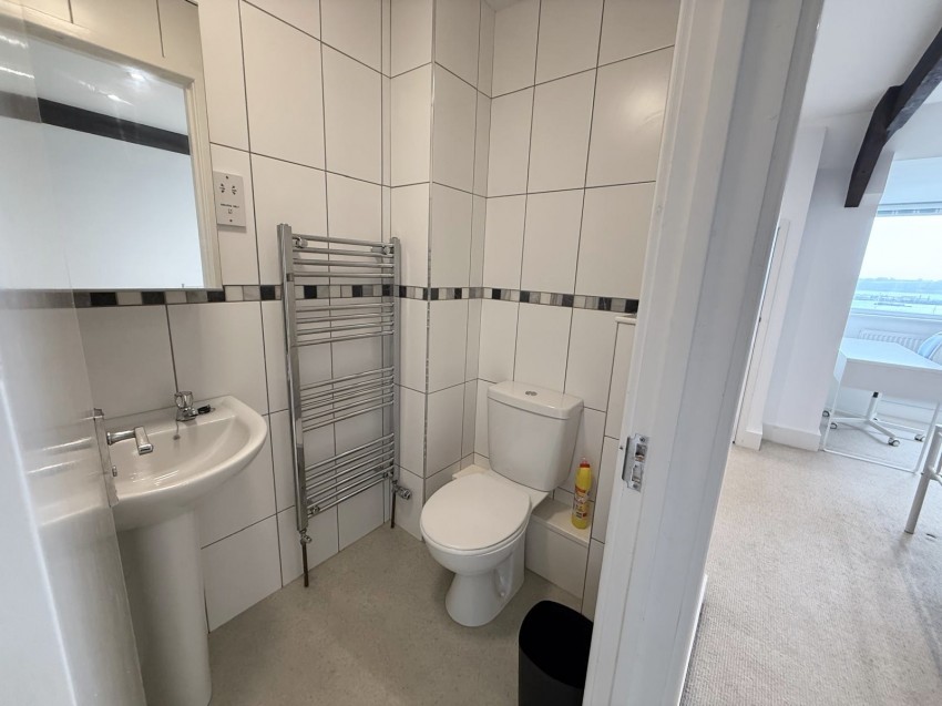 Images for 44a Church Street