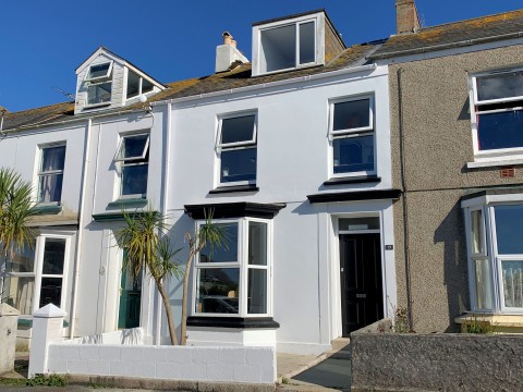 View Full Details for 19 Budock Terrace, Falmouth