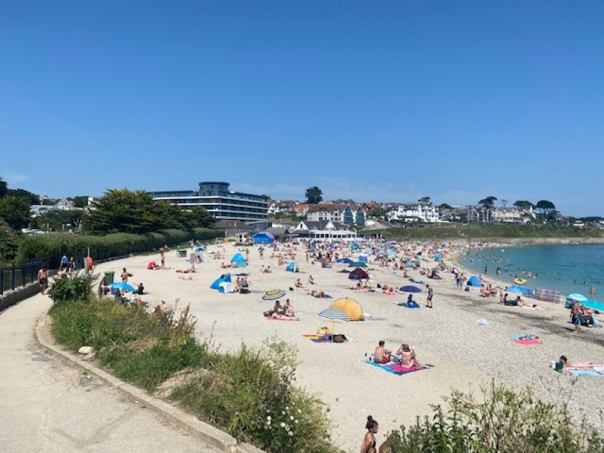 Images for The Liner, Cliff Road