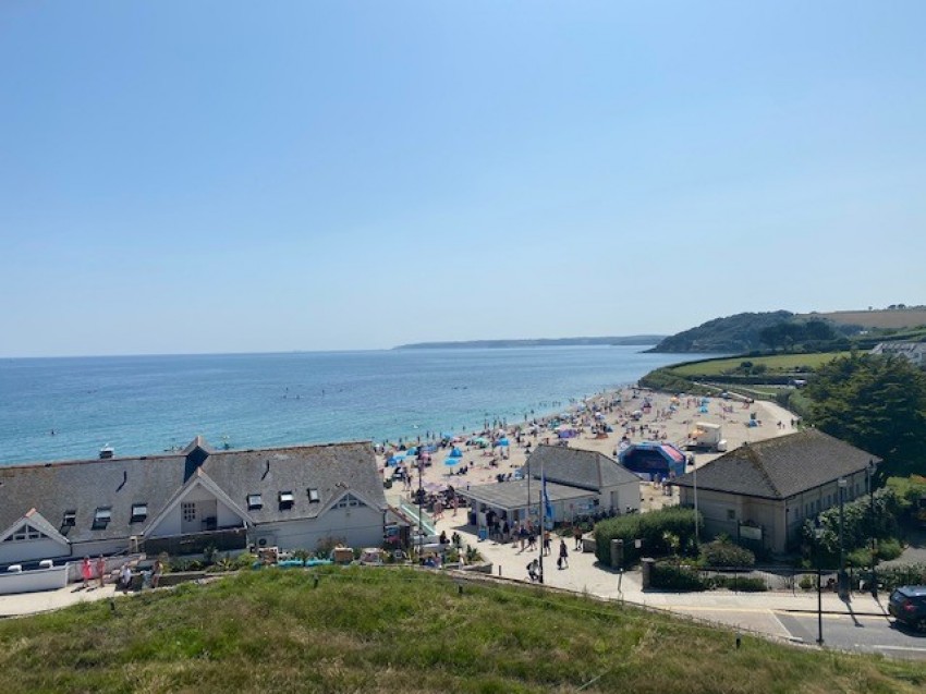 Images for The Liner, Cliff Road