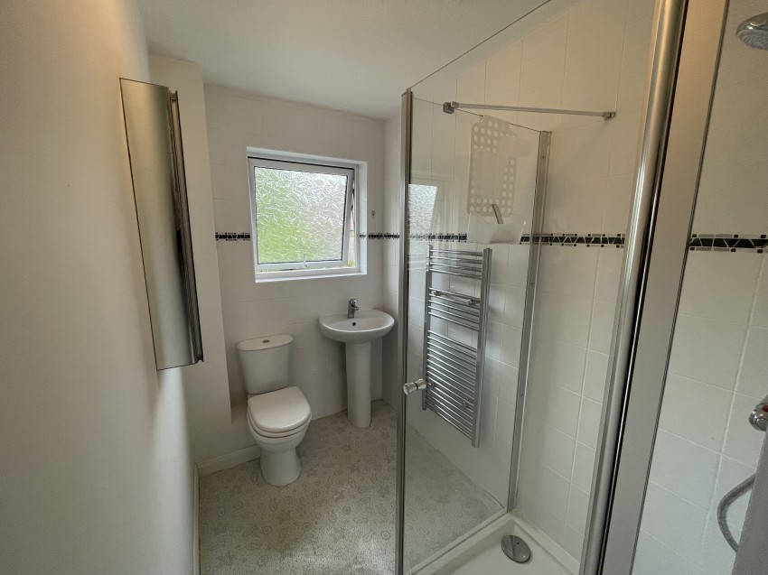 Images for 1 Eglos Meadow