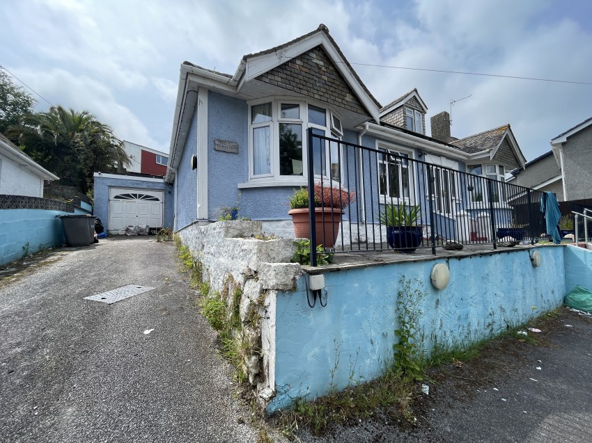 Images for 130 Dracaena Avenue