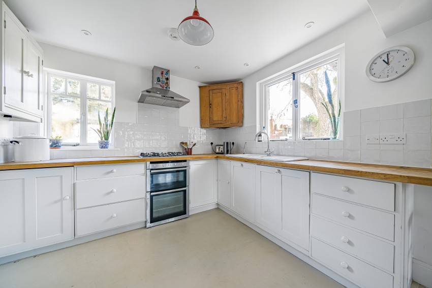 Images for Woodbury Salterton, Exeter