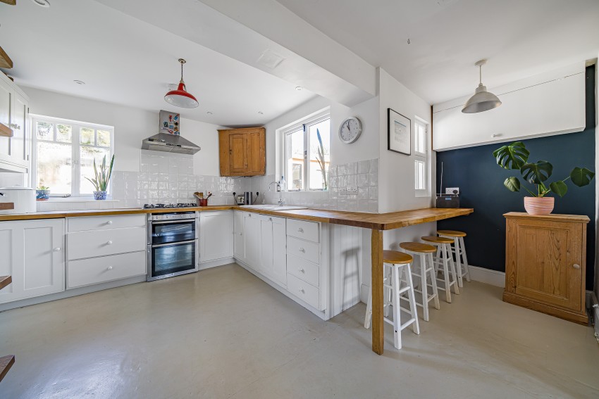 Images for Woodbury Salterton, Exeter