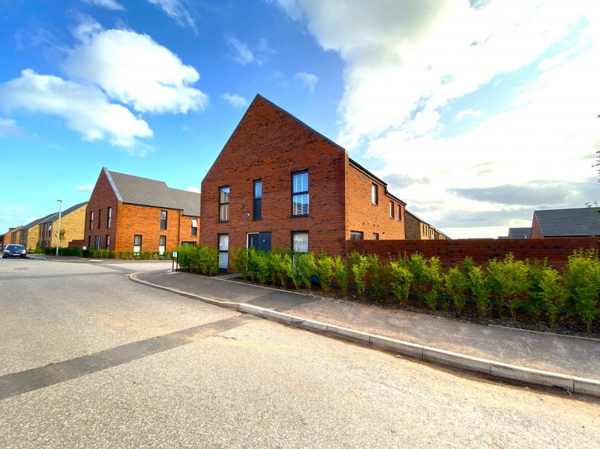 Images for Limestone Drive, Exeter