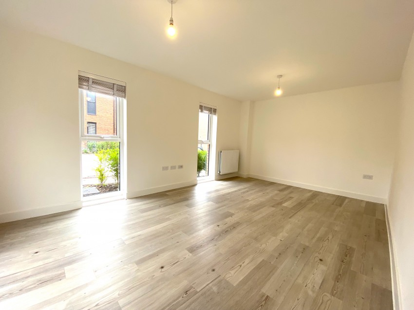 Images for Limestone Drive, Exeter