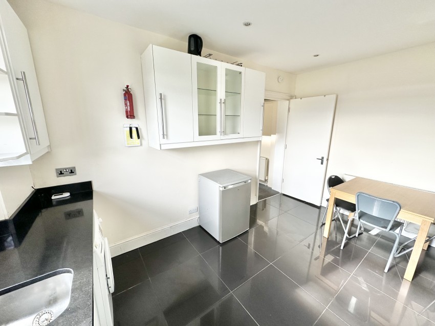 Images for Flat 3, 98 Pennsylvania Road