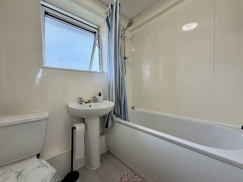 Images for Redlands Close, Exeter