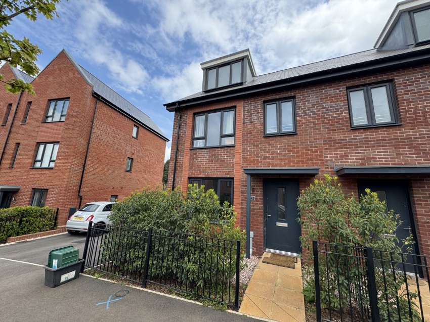 Images for Ellacott Road