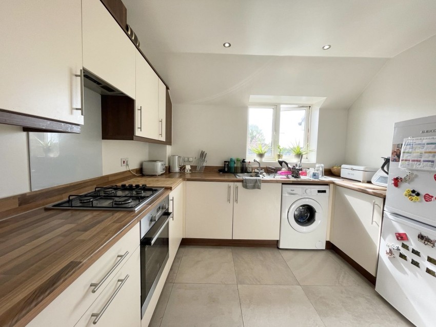 Images for 14 Nile Road