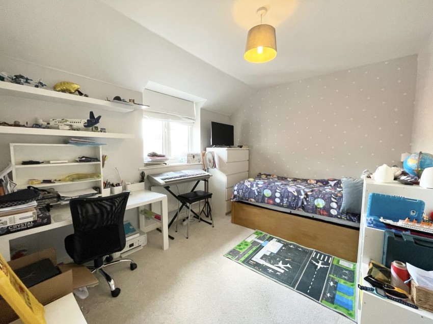 Images for 14 Nile Road
