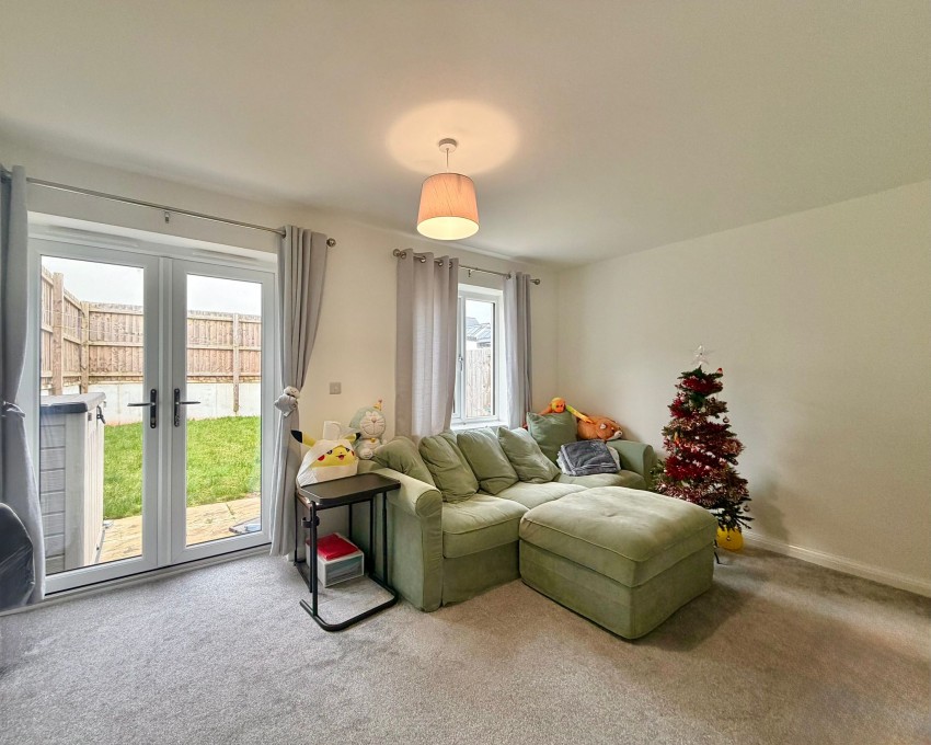 Images for Elm Park Way