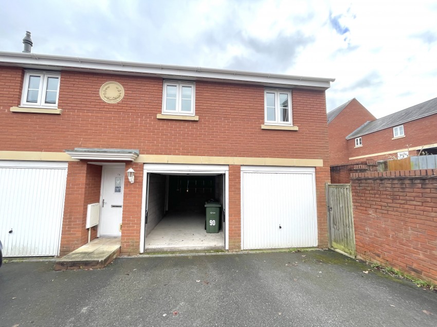 Images for Heraldry Way