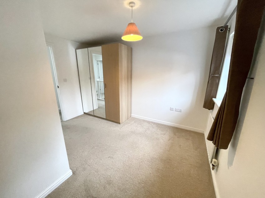 Images for Heraldry Way