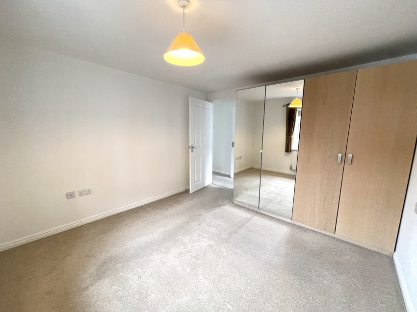 Images for Heraldry Way