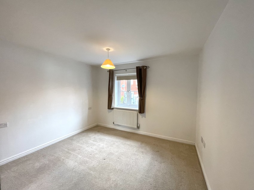 Images for Heraldry Way