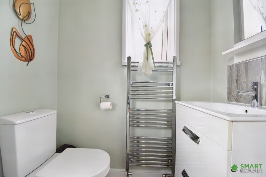 Images for Meadow Way, Exeter