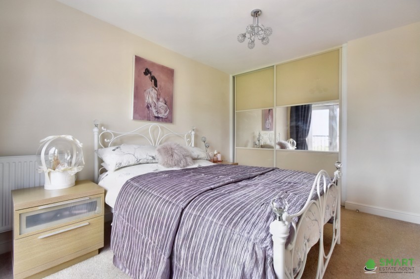 Images for Admiral Way, Exeter