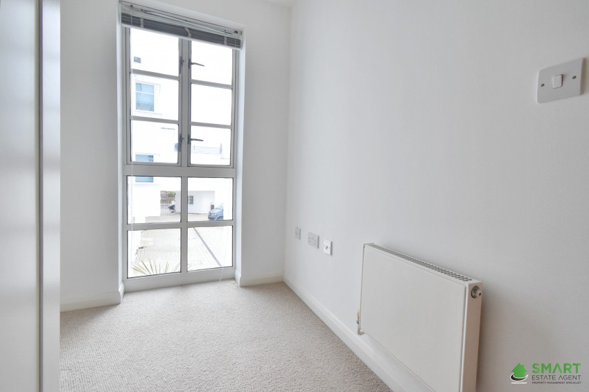 Images for Zenith , Magdalen Road