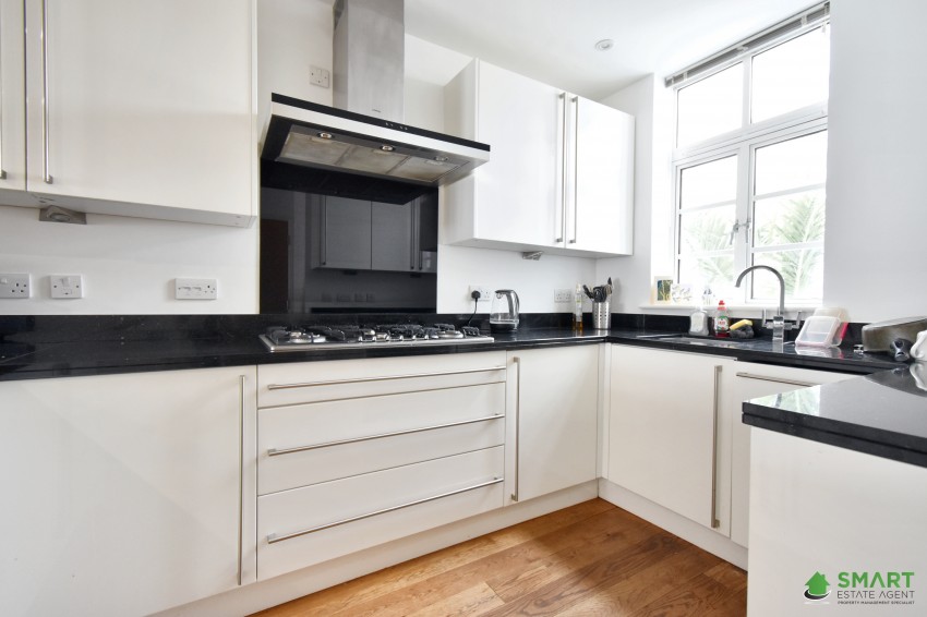 Images for Zenith , Magdalen Road