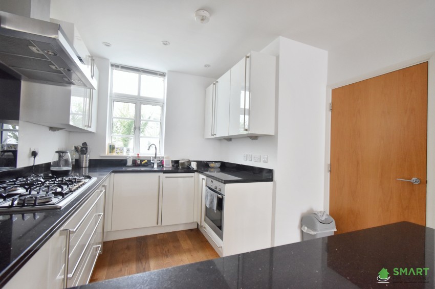 Images for Zenith , Magdalen Road