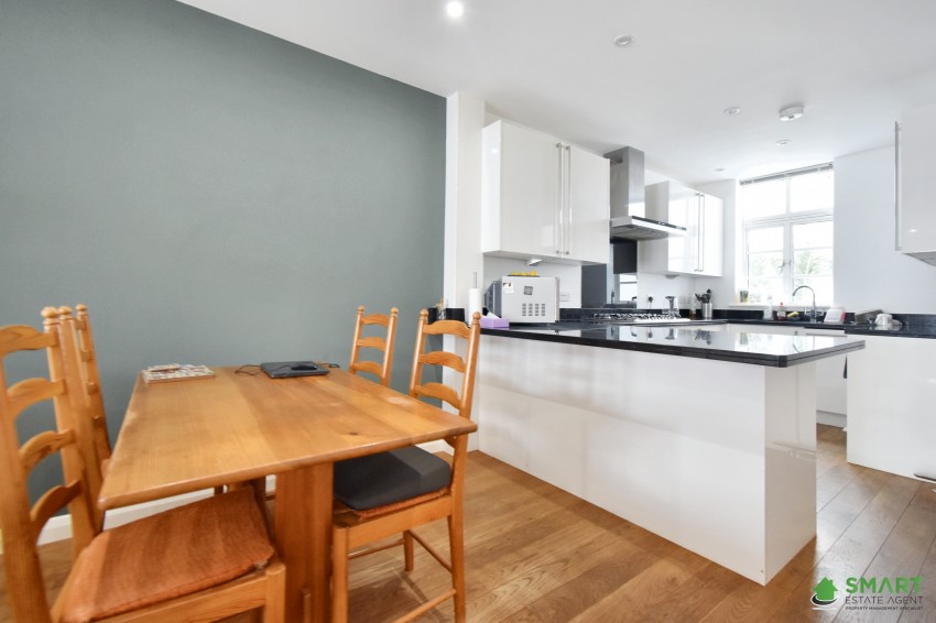 Images for Zenith , Magdalen Road