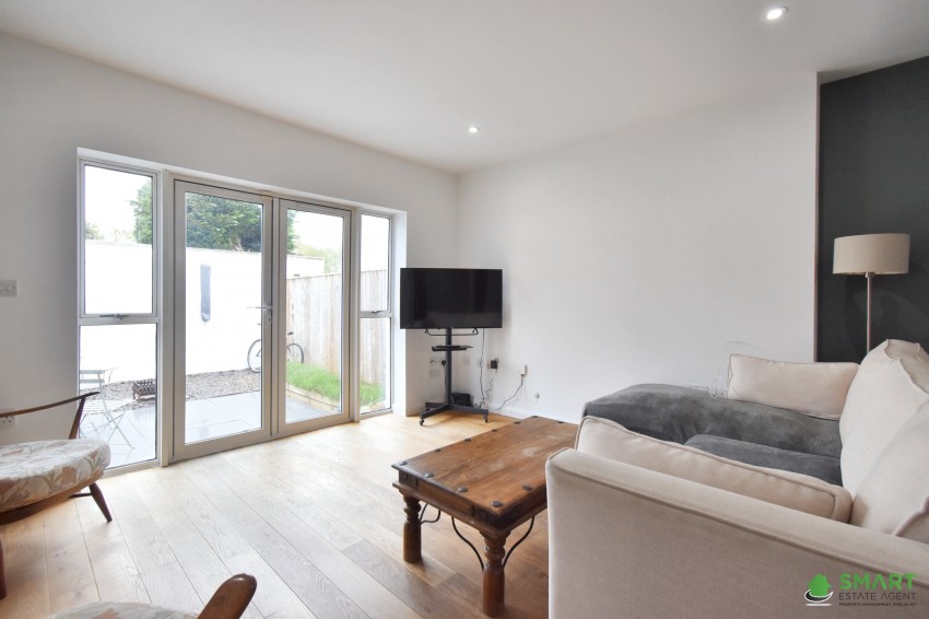 Images for Zenith , Magdalen Road