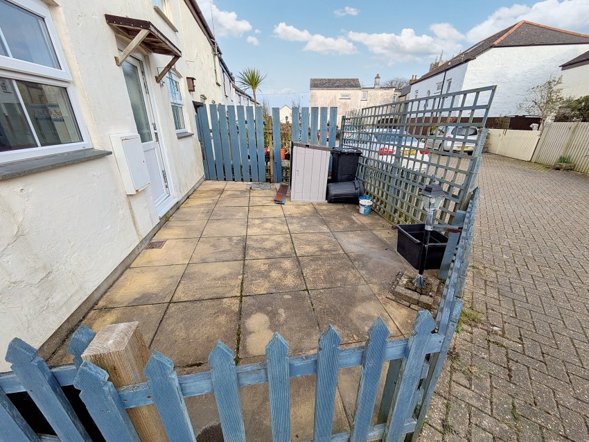 Images for Nanhayes Row