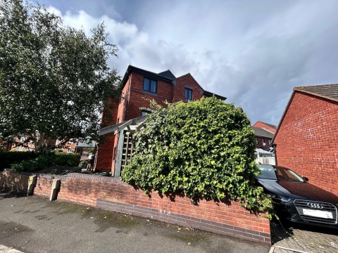 View Full Details for Chandlers Walk, Exeter