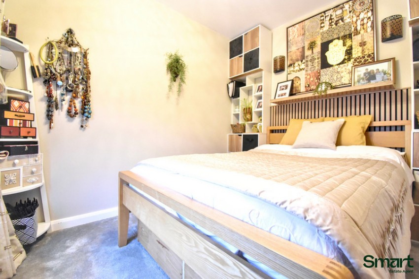 Images for Burns Avenue, Exeter