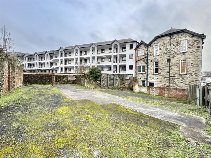 Images for Castle Gate, Launceston