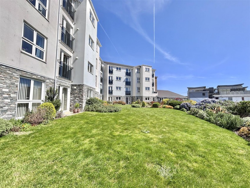 Images for Narrowcliff, Newquay