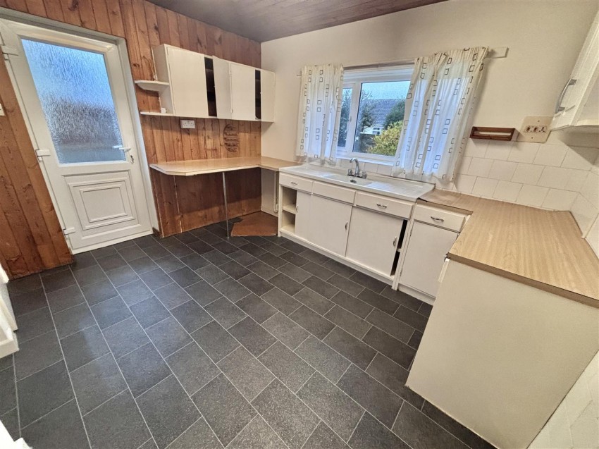 Images for Fuller-Tre Close, St. Austell