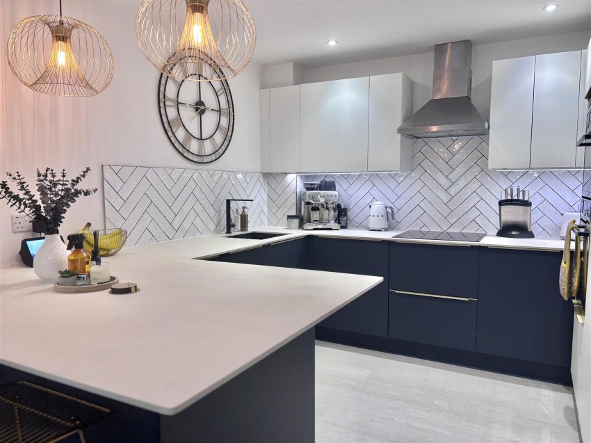 Images for Woodland View, Duporth, St. Austell