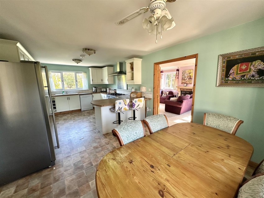 Images for Tye Hill Close, Trewoon, St. Austell