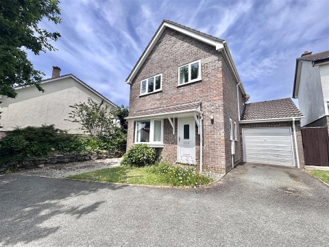 View Full Details for Mayfield Close, St. Austell