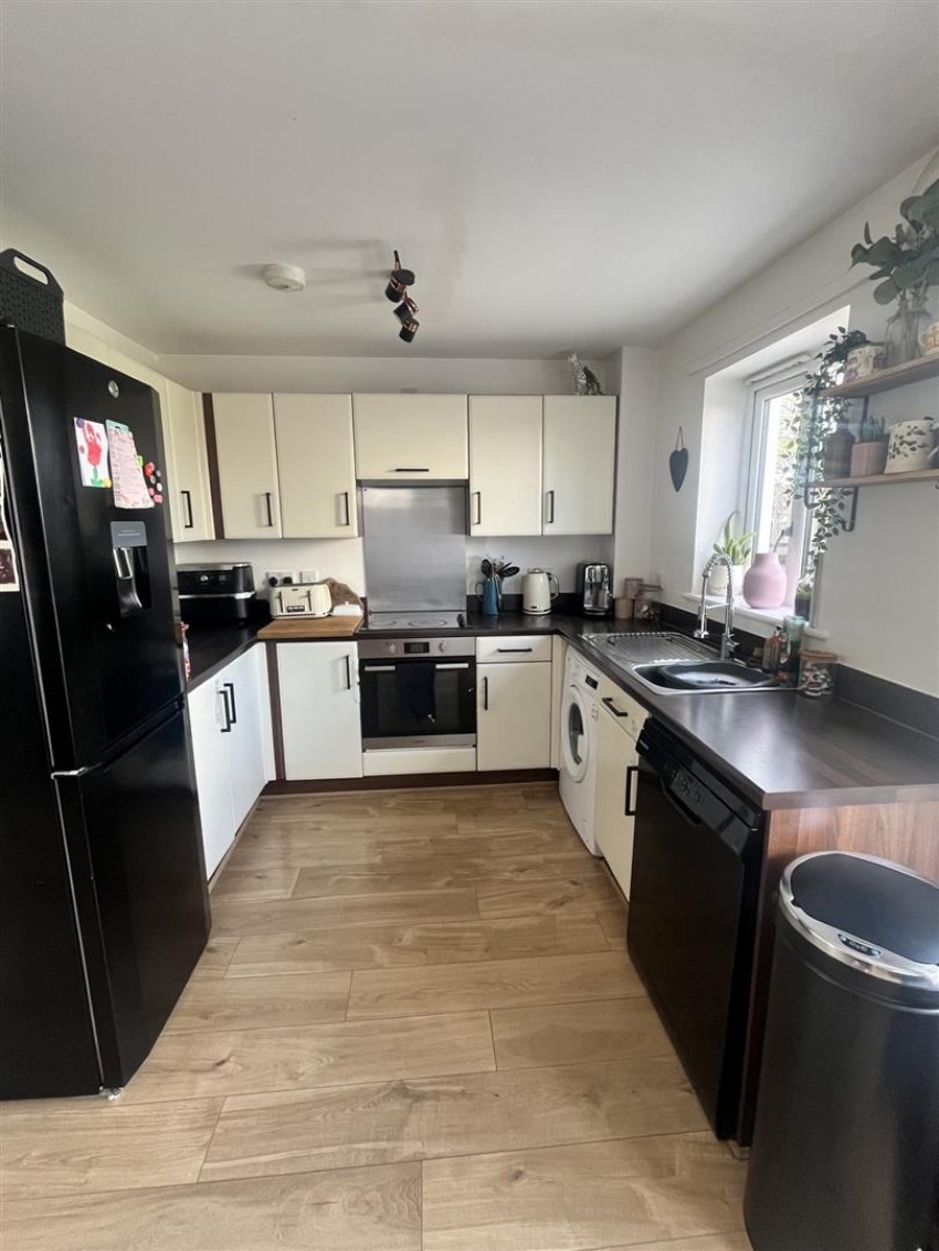 Images for Walters Close, Leedstown, Hayle
